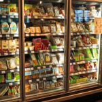 ピノピスタチオはいつまでどこで売っている?コンビニ以外の販売店や通販は?