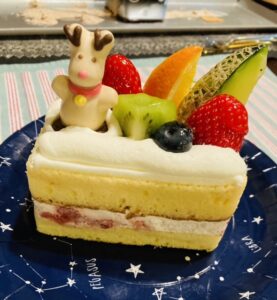 シャトレーゼクリスマスケーキ口コミ食レポ４