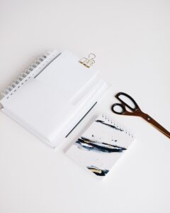 ゴールデンカムイ展はグッズの通販あり？公式ショップでは整理券が必要？